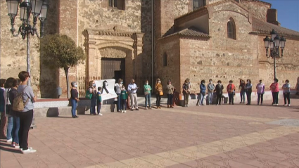 Imagen de la concentración esta mañana en el municipio de Ahillones