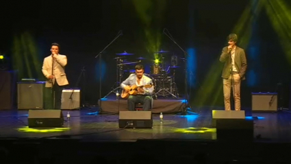 El grupo alentejano 'Os zona zefinha' en un momento de la actuación en la Sala Trajano