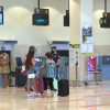 Pasajeros esperando para facturar en el Aeropuerto de Badajoz